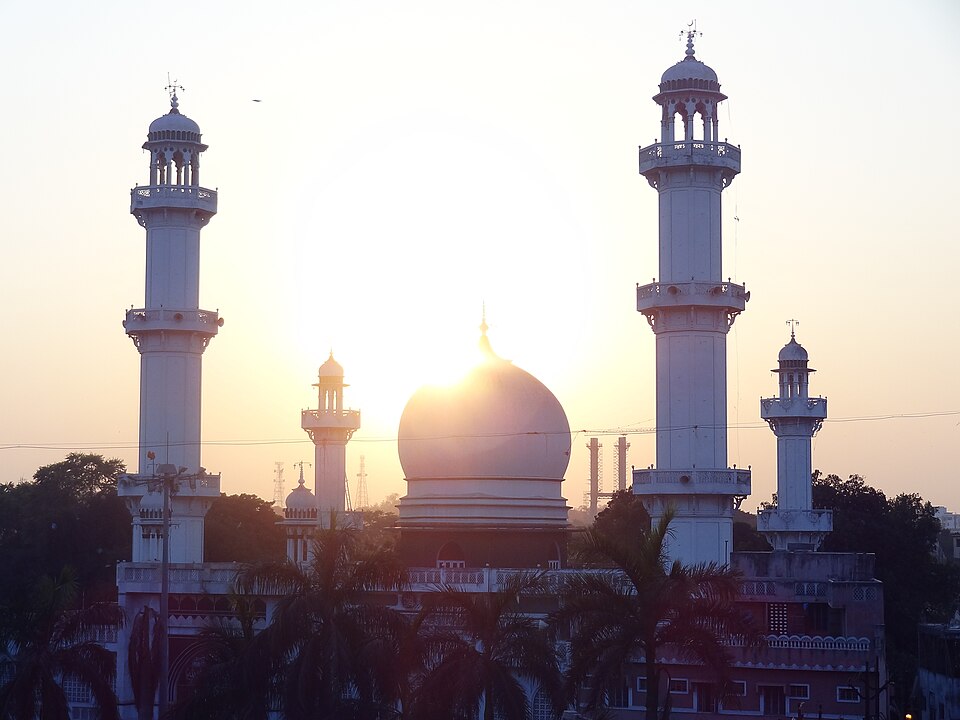 Fayl:Jama Masjid Nagpur.jpg