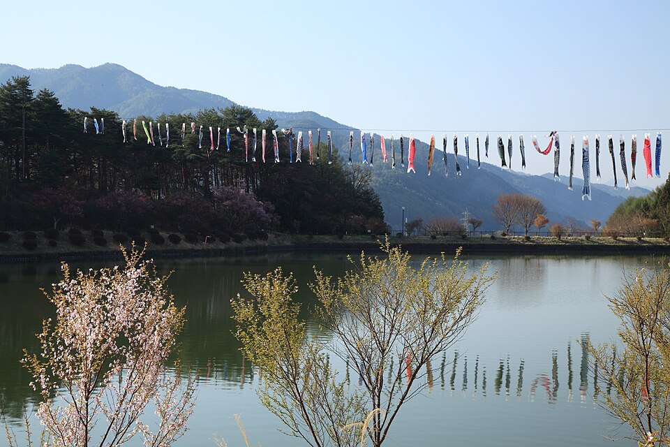 Fayl:Koujin-yama Park, Tastuno-cho Kamiina-gun 2012.JPG