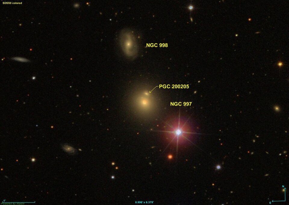 Fayl:NGC 0997 SDSS.jpg
