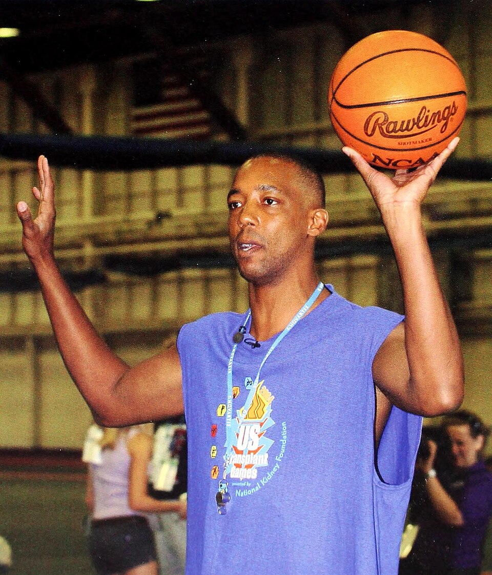 Fayl:Sean Elliott USDHHS 2008 Calendar.jpg