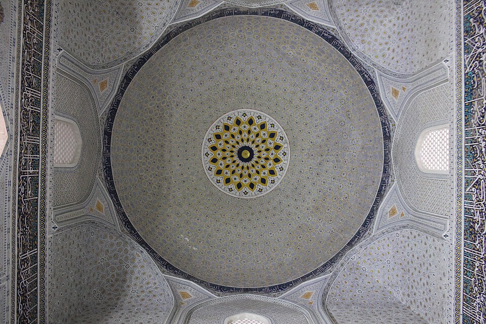 Fayl:Bibixonim masjidi gumbazi ichki qismi.jpg