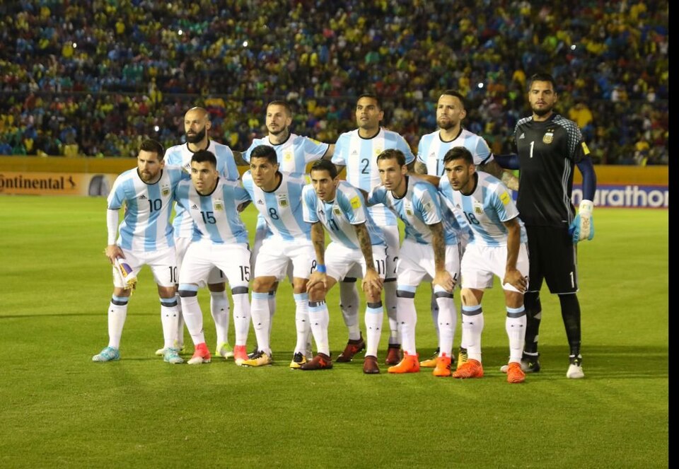 Fayl:ECUADOR VS ARGENTINA (36916460184).jpg