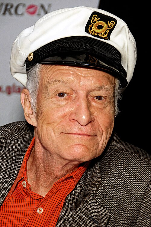 Fayl:Hugh Hefner Glamourcon 2010.jpg