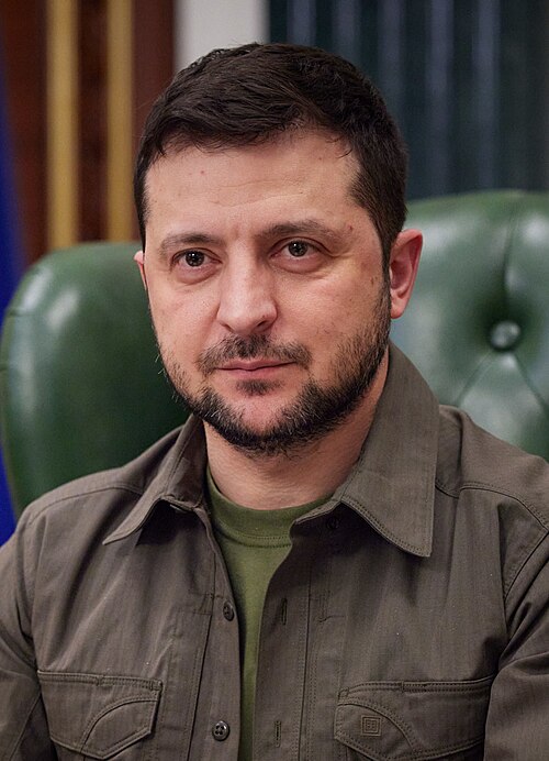 Fayl:Volodymyr Zelenskyy in 2022.jpg