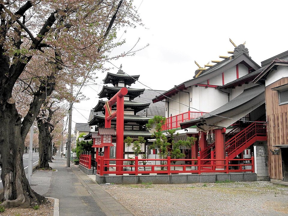 Fayl:神元御嶽神社 大泉町.jpg