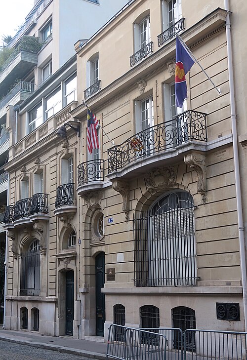 Fayl:Ambassade de Malaisie en France.jpg