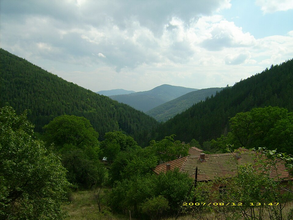 Fayl:Bukovets-Sofia-district.jpg