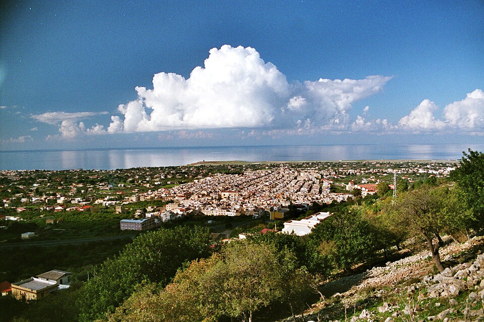 Fayl:Cinisi-bjs2007-01.jpg