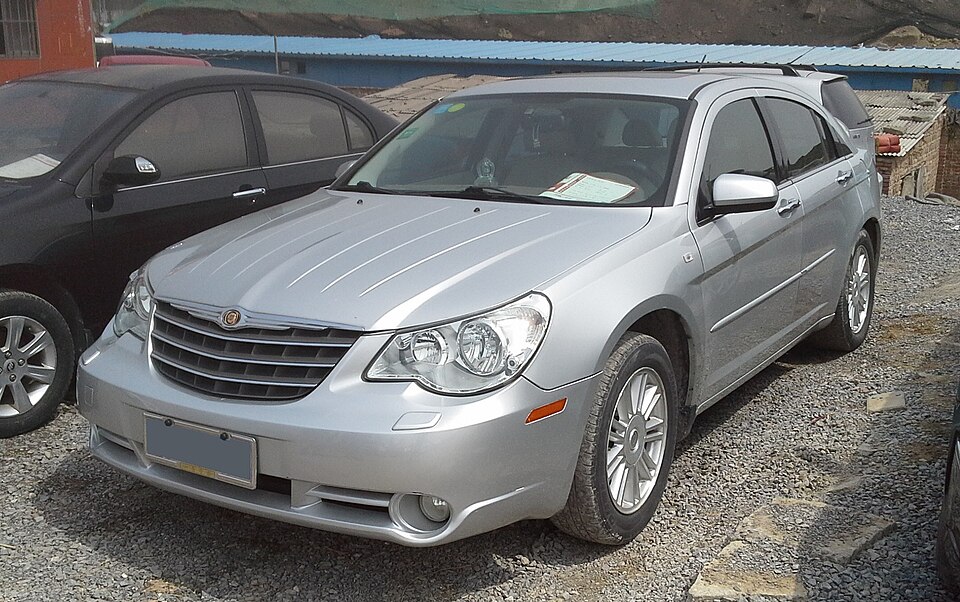 Fayl:Chrysler Sebring JS China 2016-04-08.jpg