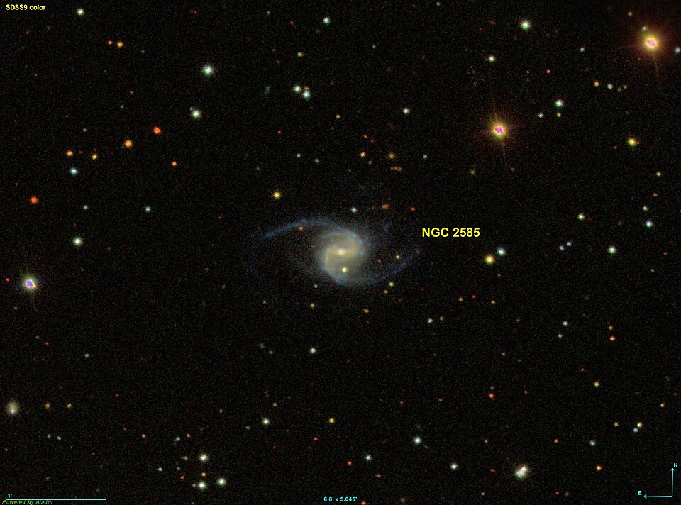 Fayl:NGC 2585 SDSS.jpg