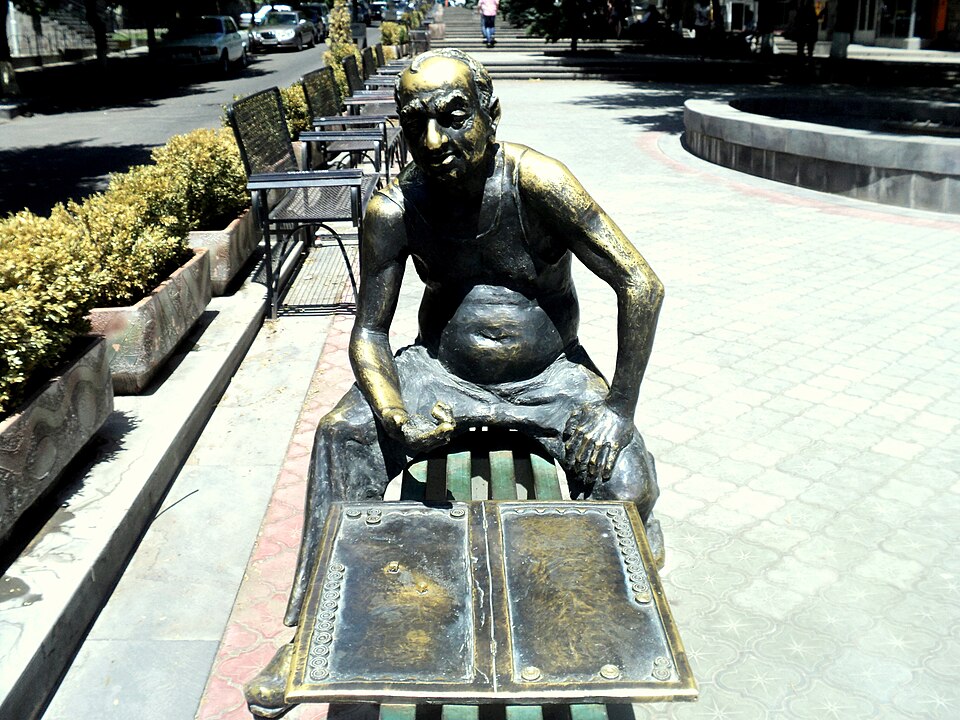 Fayl:Նարդի խաղացողը.JPG