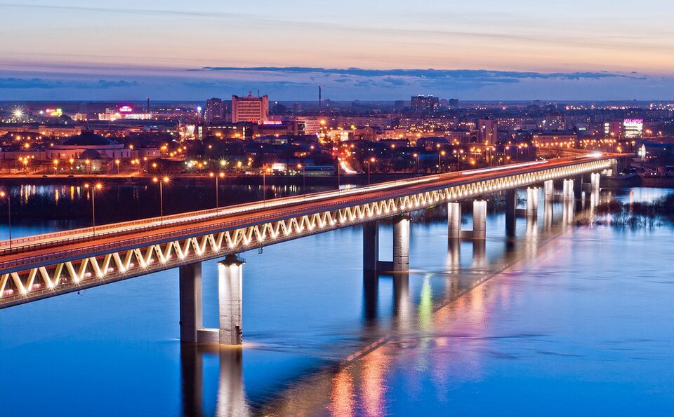 Fayl:Nizhny Novgorod Metro Bridge.jpg