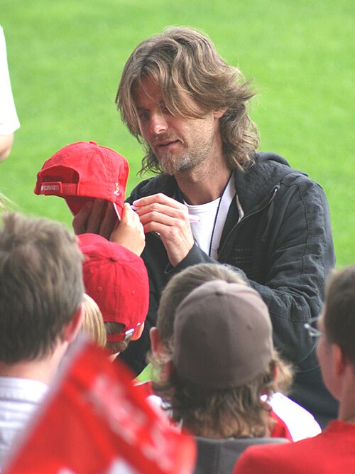 Fayl:080603 sutter.jpg
