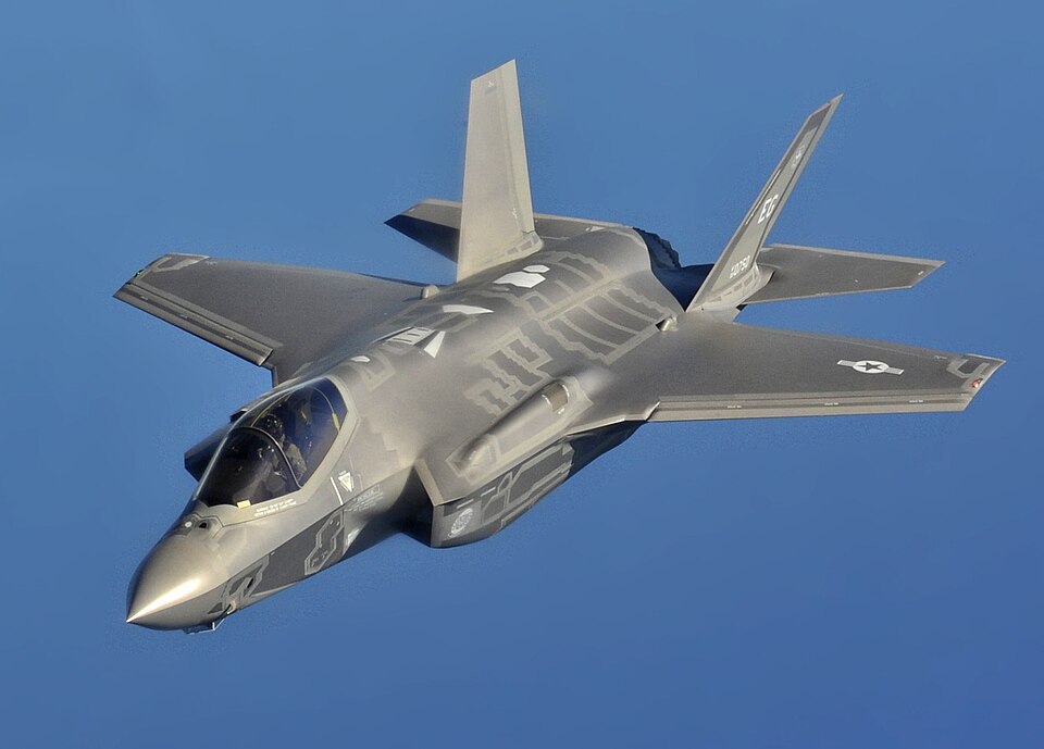 Fayl:F-35A flight (cropped).jpg