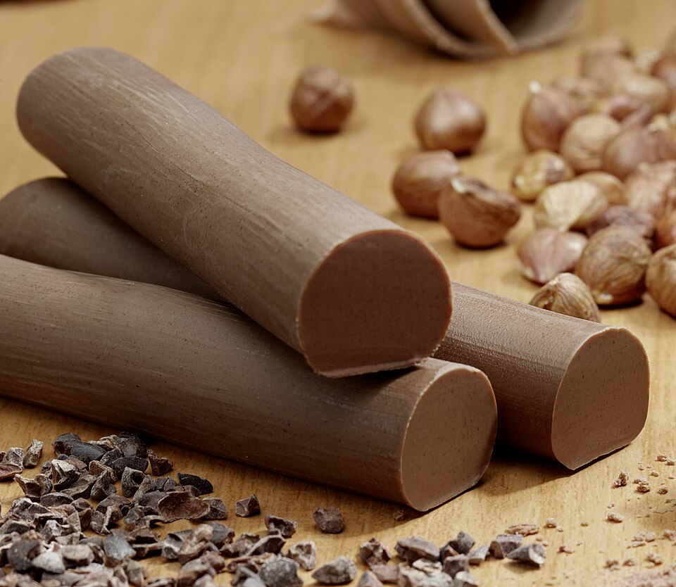 Fayl:Nougat stange aus jeibmann 150dpi.jpg