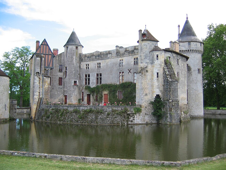 Fayl:Chateau la brede.jpg