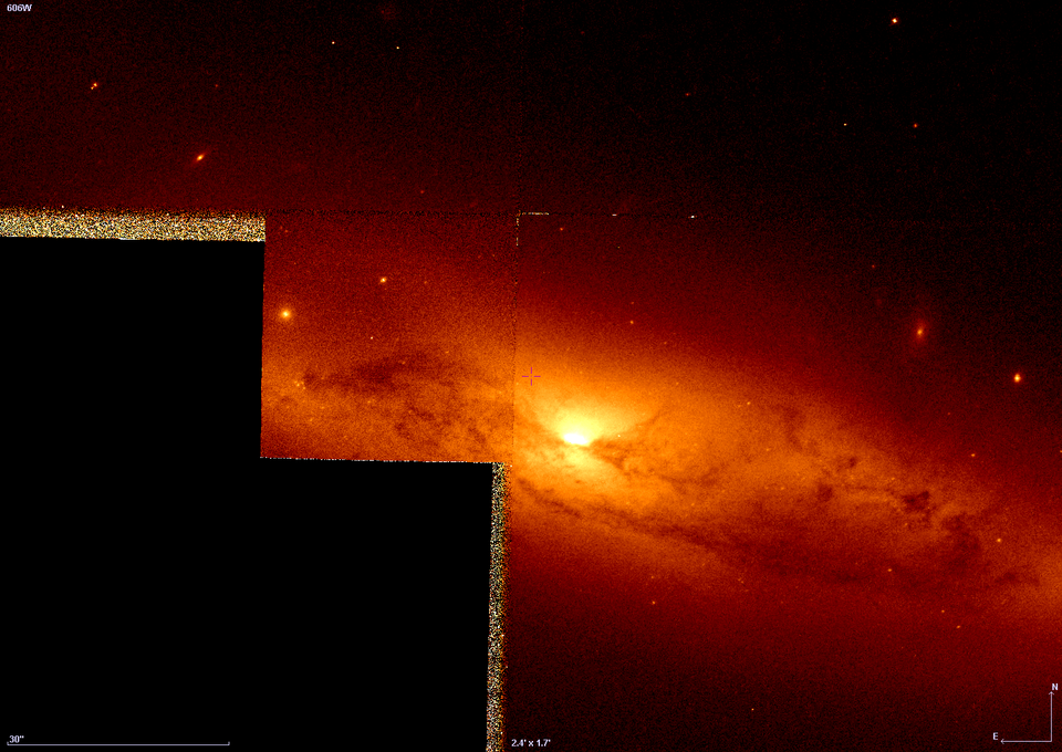 Fayl:Ngc4293-hst-606.png