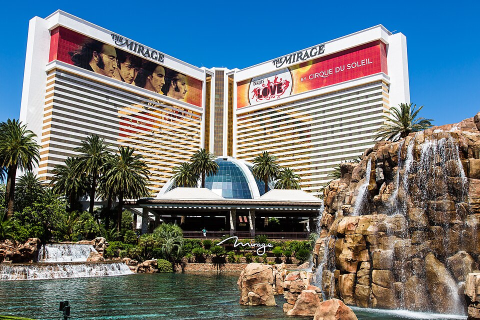 Fayl:The Mirage (9224966545).jpg