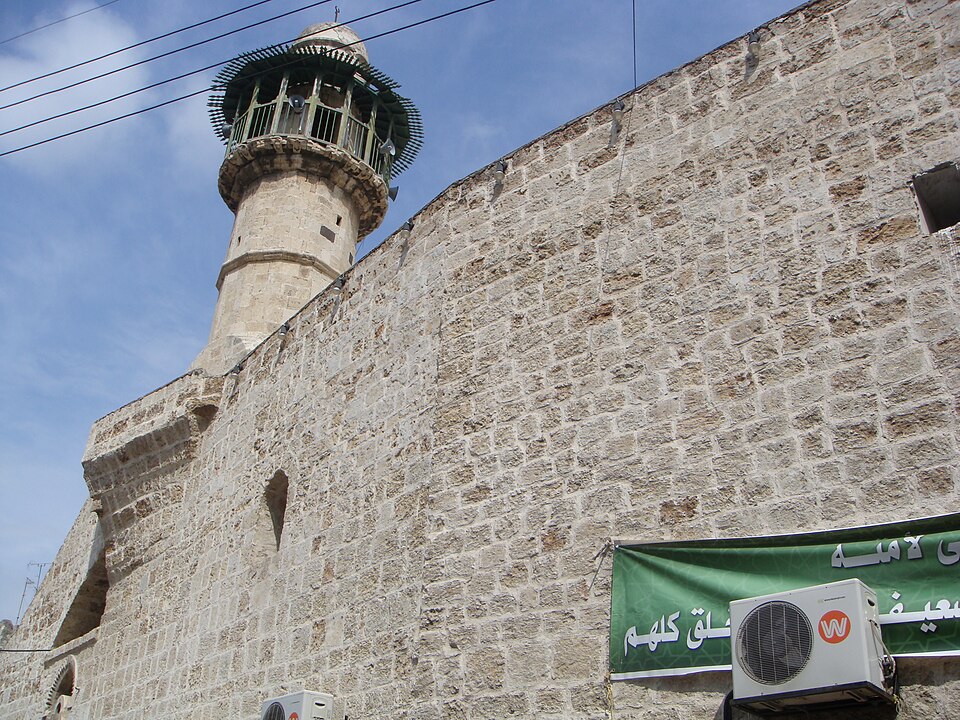 Fayl:جامع البازار في اللاذقية 8.JPG