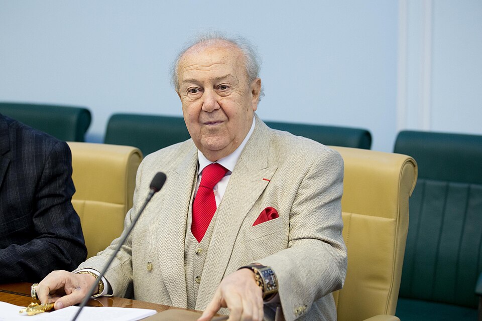 Fayl:Zurab Tsereteli (2014-10-16).jpg