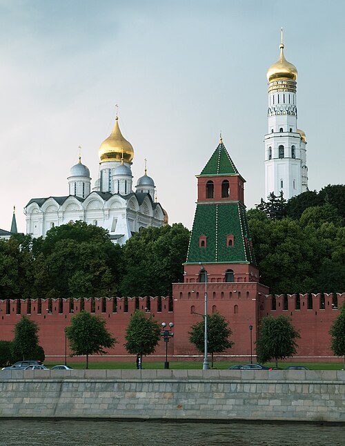 Fayl:Kremlin 27.06.2008 07.jpg