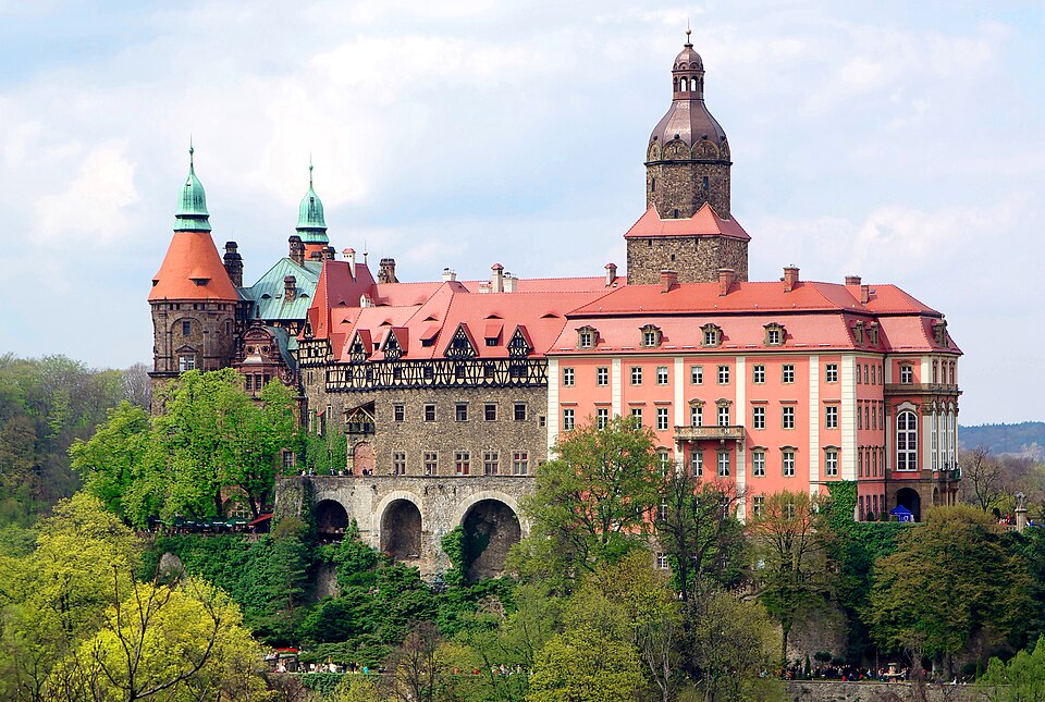 Fayl:20160502 Zamek Książ 6244.jpg
