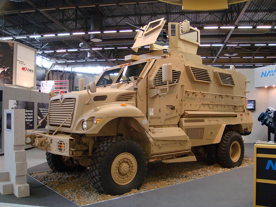 Fayl:Navistar MaxxPro.JPG