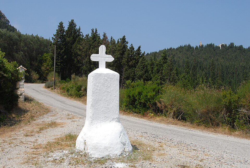 Fayl:Cross on Kalodiki hill.jpg