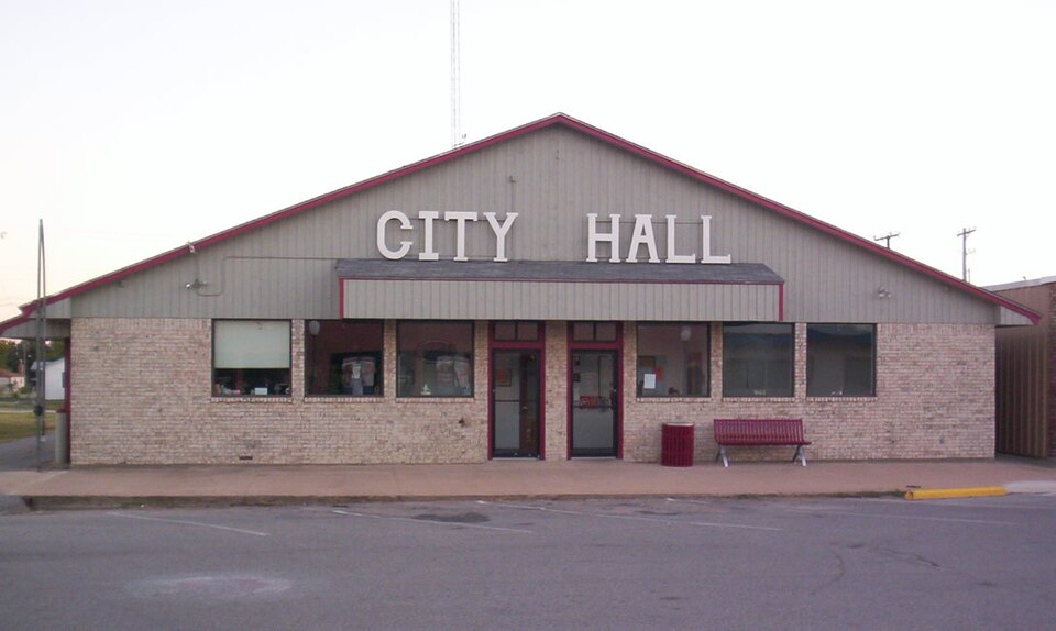 Fayl:Cache oklahoma city hall.jpg