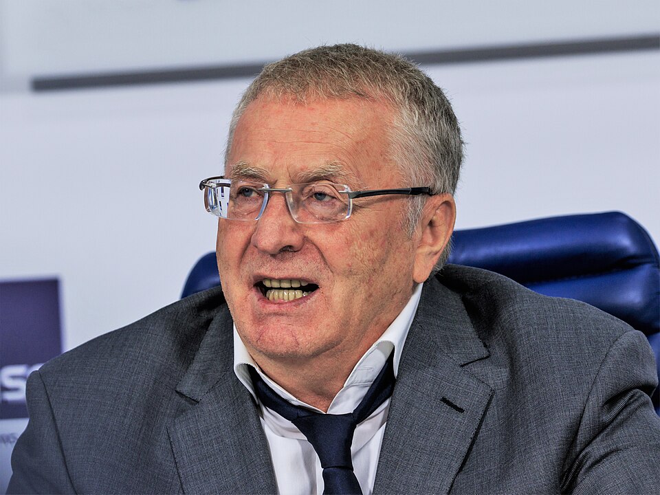 Fayl:LDPR Vladimir Zhirinovsky MoscowTass 08-2016.jpg