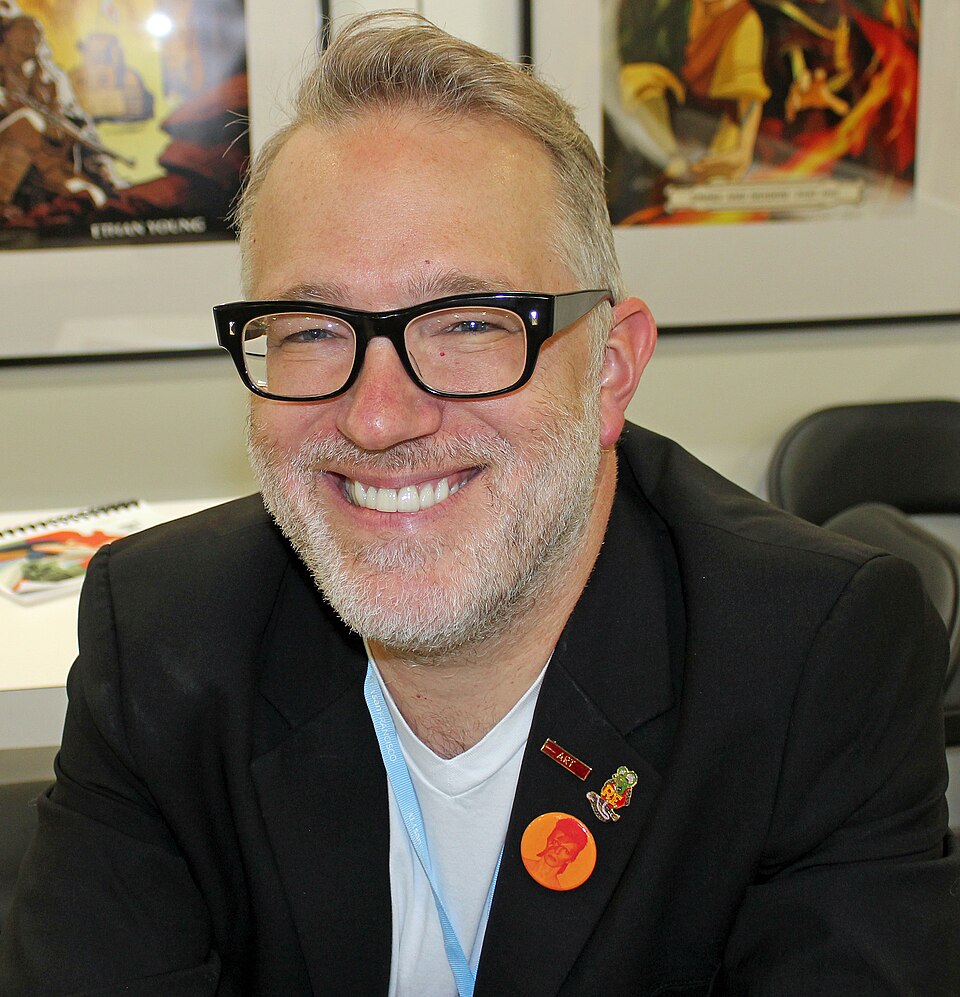 Fayl:Tony DiTerlizzi.JPG
