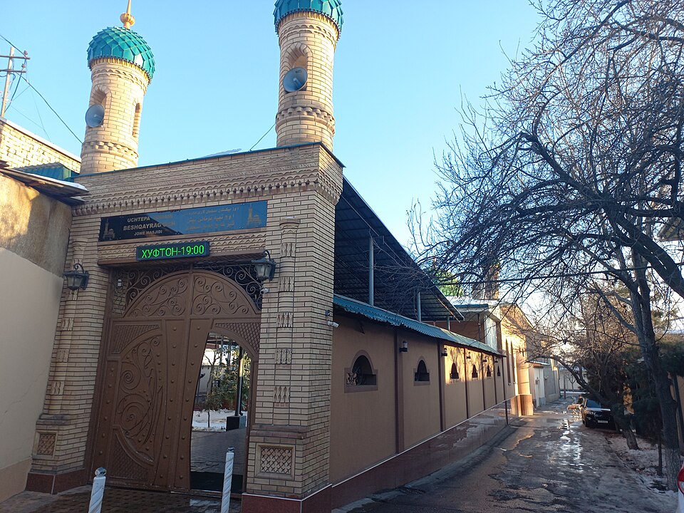 Fayl:Beshqayragʻoch masjidi1.jpg