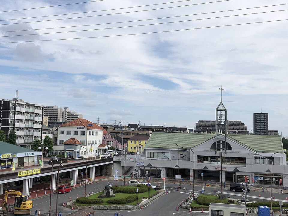 Fayl:Miyoshigaoka Skyline01.jpg