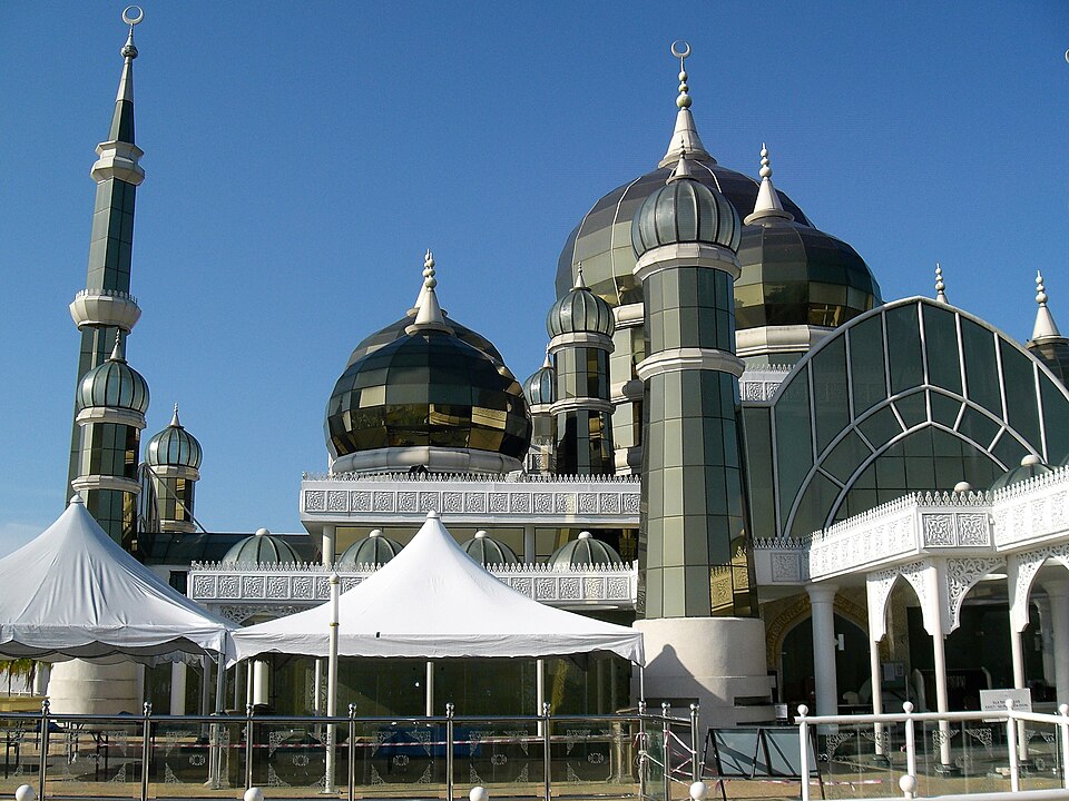 Fayl:Terengganu crystal mosque.jpg