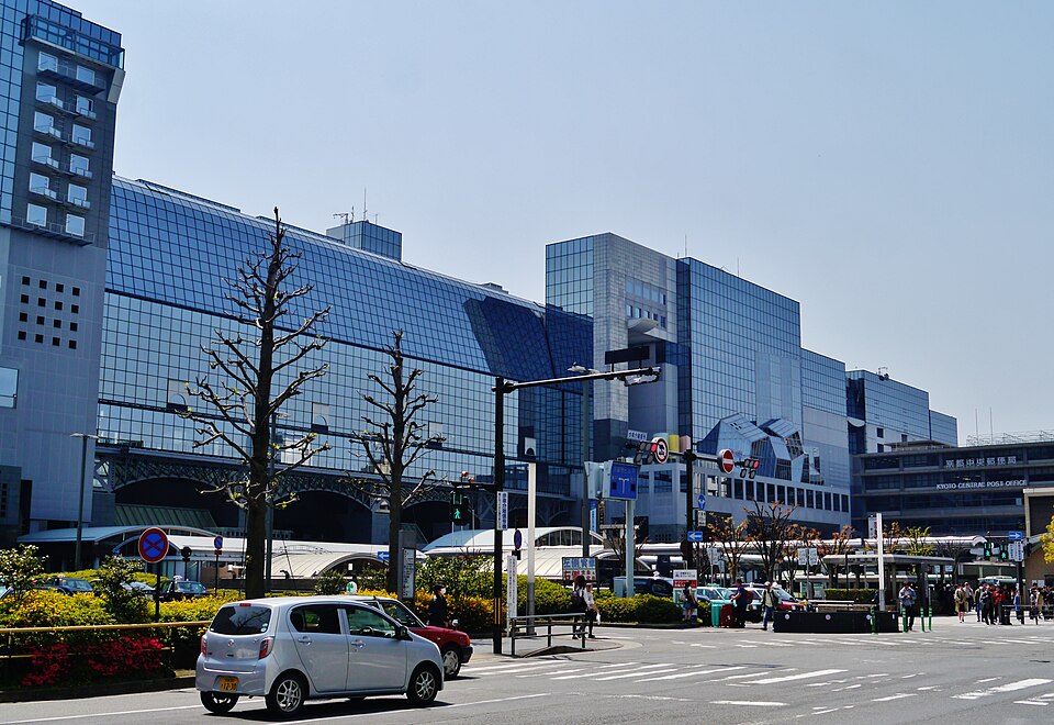 Fayl:Kyoto Kyoto Station 2.jpg
