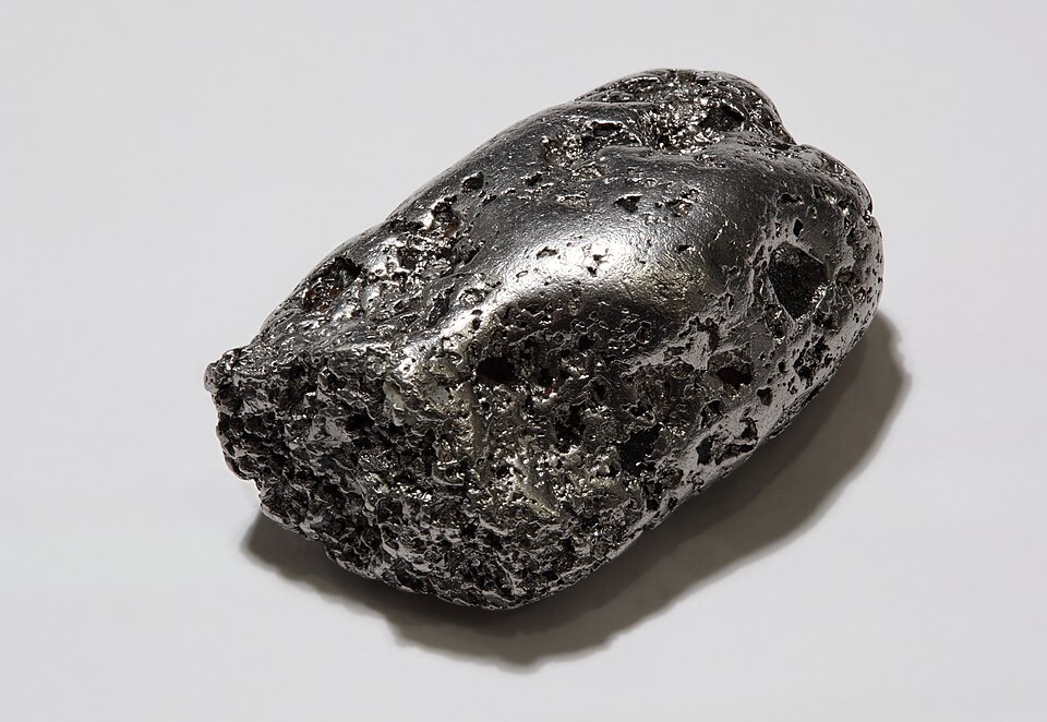 Fayl:Platinum-nugget.jpg