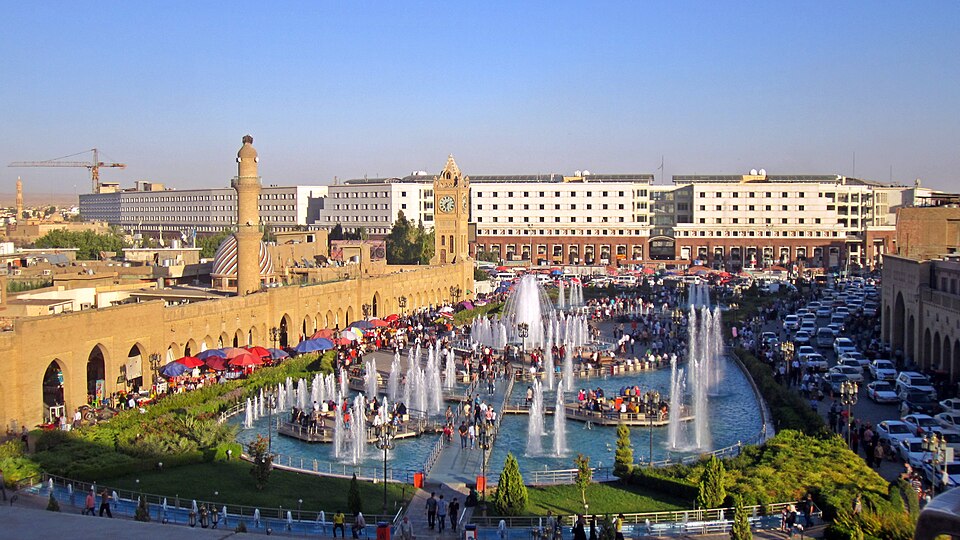 Fayl:Erbil mail square.JPG