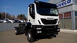 2016 yil Iveco Trakker