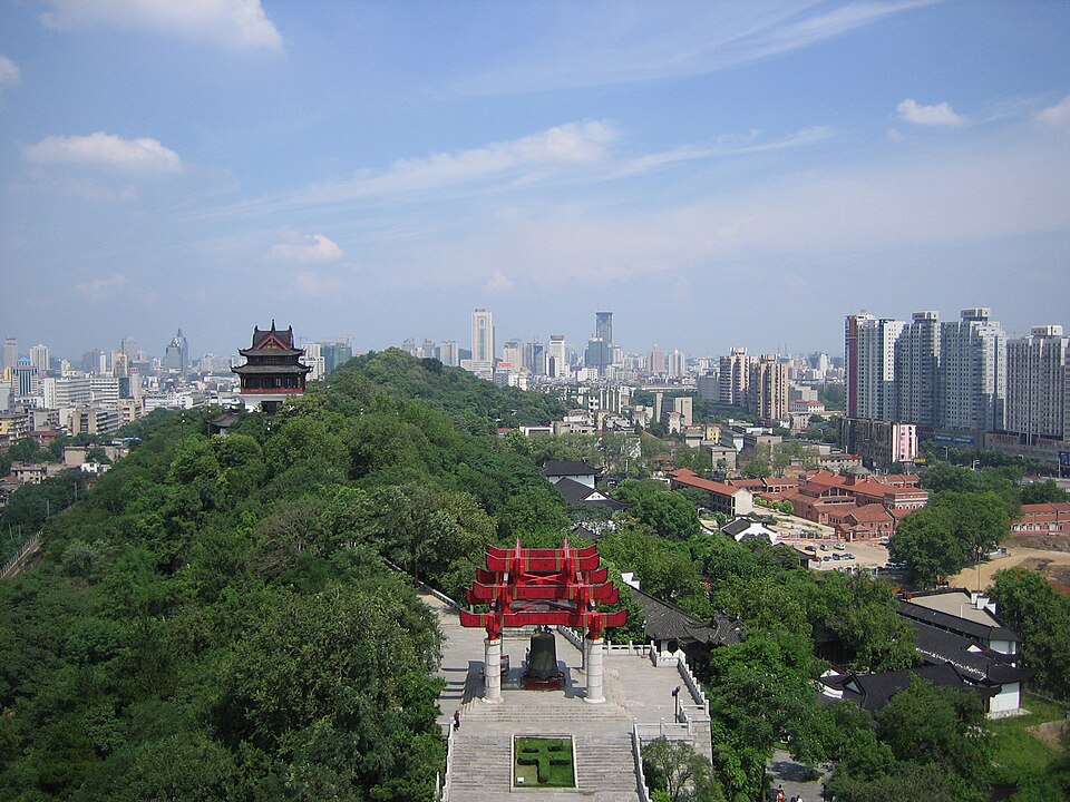 Fayl:WuhanSkyline.jpg