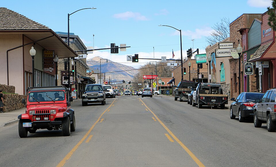 Fayl:Rifle, Colorado.JPG