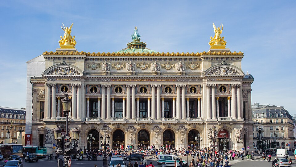 Fayl:Paris Palais Garnier 2010-04-06 16.55.07.jpg