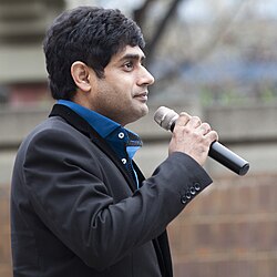 Abrar- ul- Haq — pokistonlik musiqachi va siyosatchi.