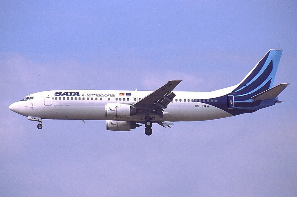 Fayl:Boeing 737-4Y0, SATA International AN0187664.jpg