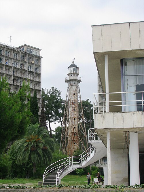 Fayl:Lighthouse Pitsunda.jpg