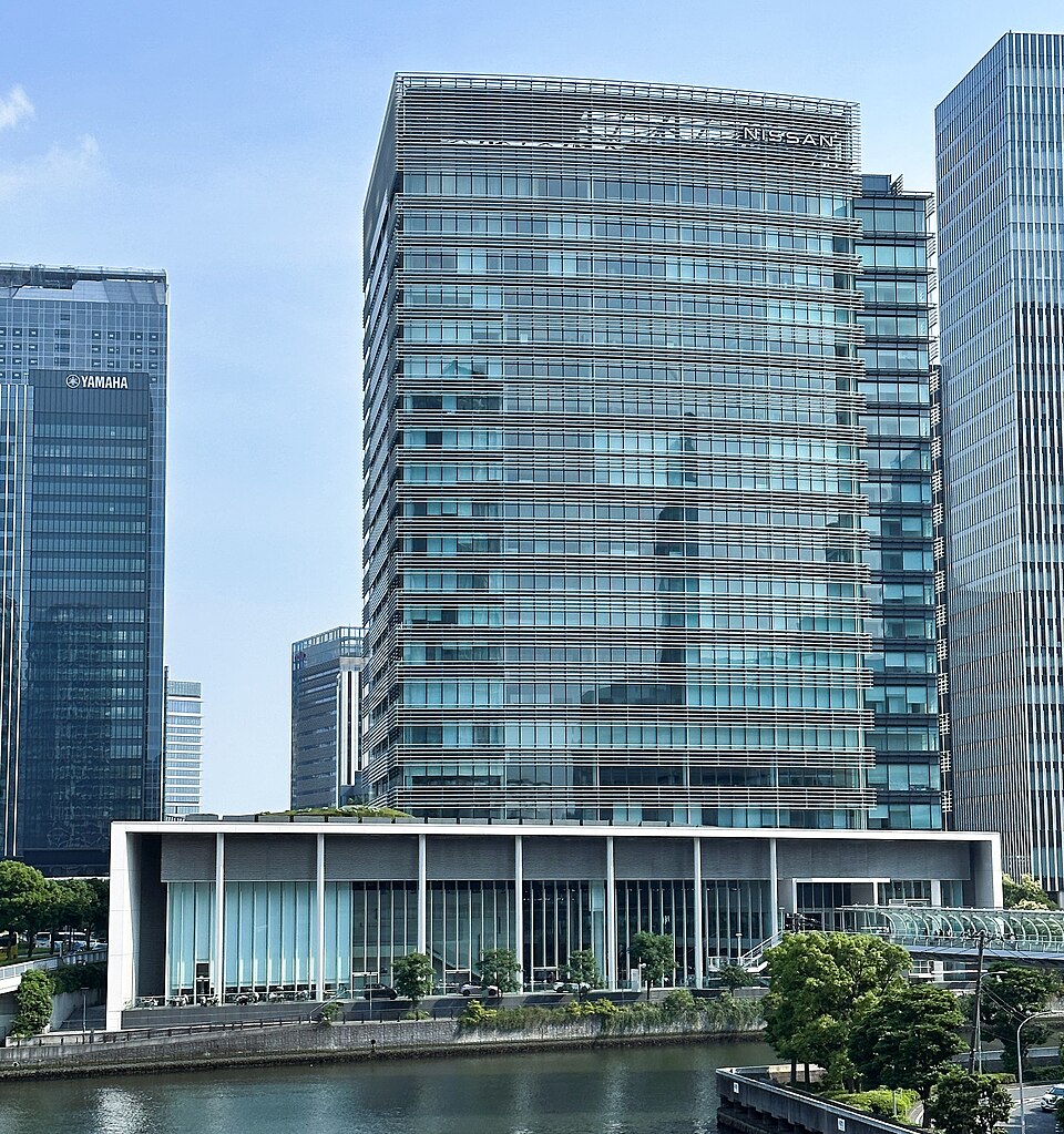 Fayl:Nissan Yokohama.jpg