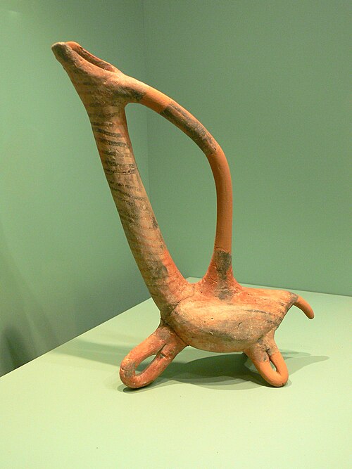 Fayl:AMC - Vogelgefäß.jpg