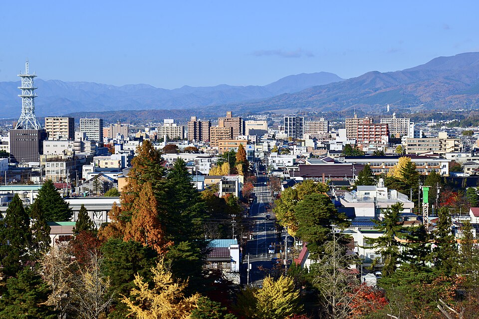 Fayl:Aizuwakamatsu 14-Nov-2020.jpg