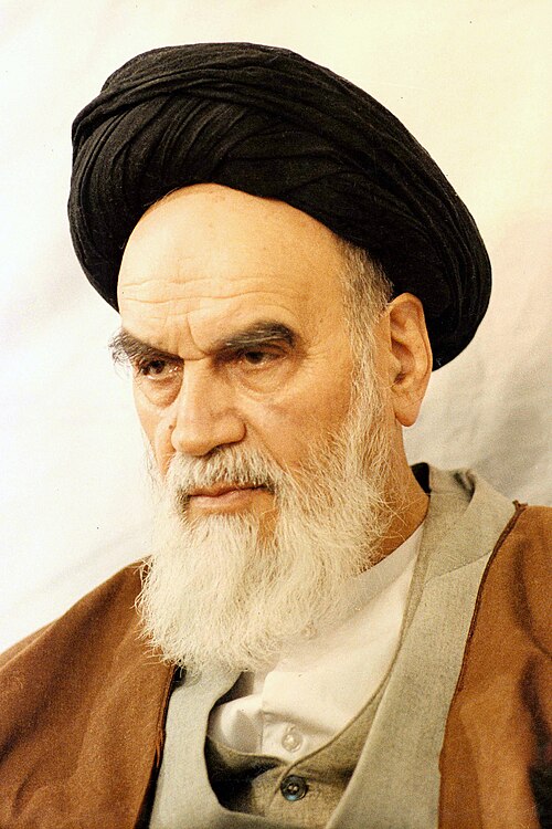 Fayl:Ruhollah Khomeini by Jamaran 1.jpg
