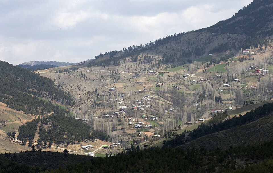 Fayl:Gökmenler, Saimbeyli.jpg