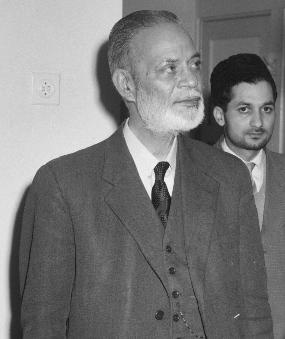 Fayl:Muhammad Zafarullah Khan (1961).jpg
